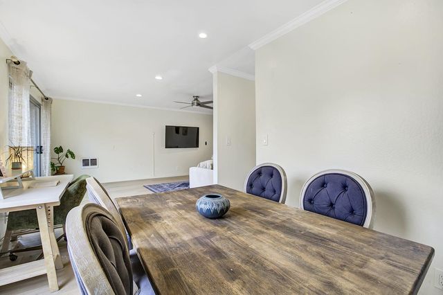 407 Orange St 410, Oakland, CA 94610