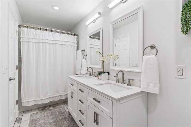 106 Cherry Tree Court, Kingsland, GA 31548