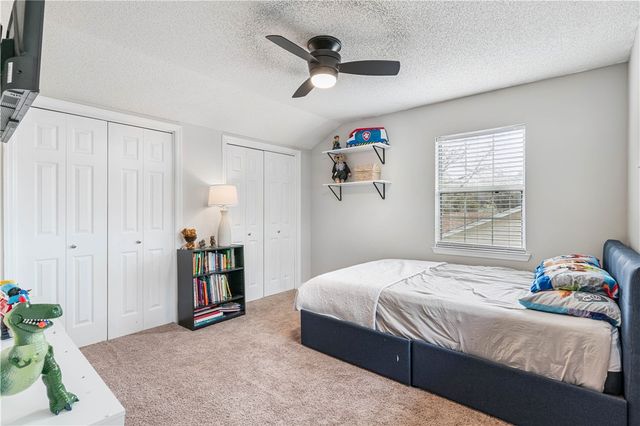 106 Cherry Tree Court, Kingsland, GA 31548