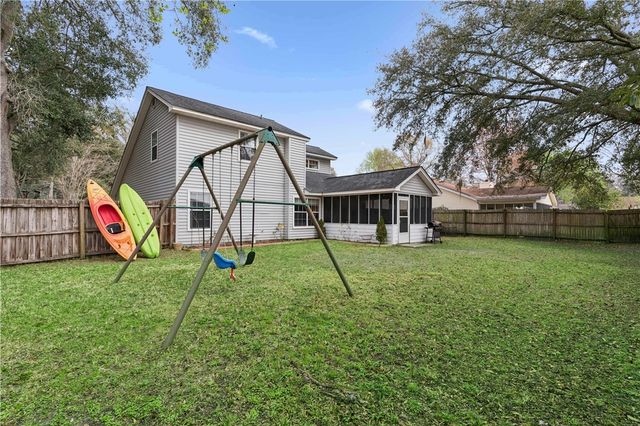 106 Cherry Tree Court, Kingsland, GA 31548