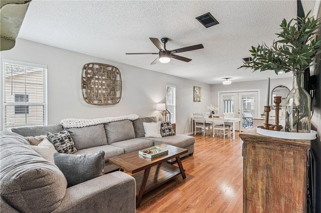 106 Cherry Tree Court, Kingsland, GA 31548