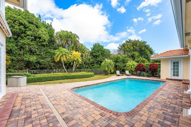 4629 Gleneagles Drive, Boynton Beach, FL 33436