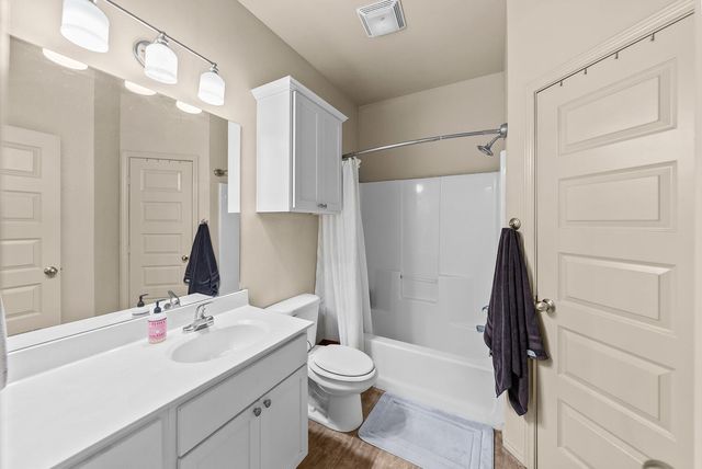 2128 10th Street, Lubbock, TX 79401
