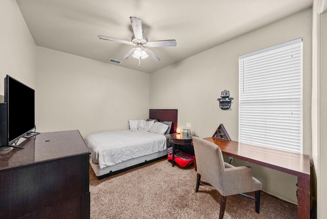2128 10th Street, Lubbock, TX 79401