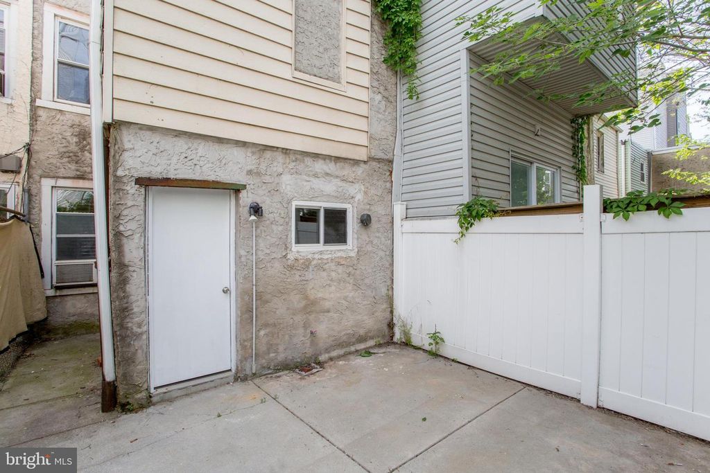 2043 GERRITT ST, Philadelphia, PA 19146