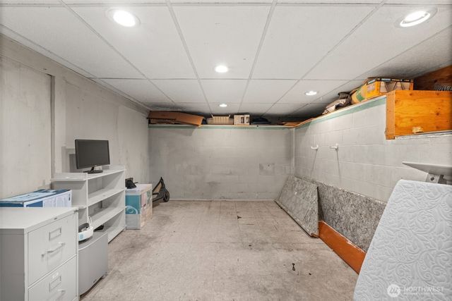 628 N Charlotte Avenue, Bremerton, WA 98312