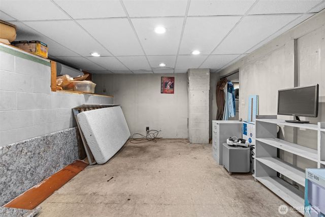 628 N Charlotte Avenue, Bremerton, WA 98312