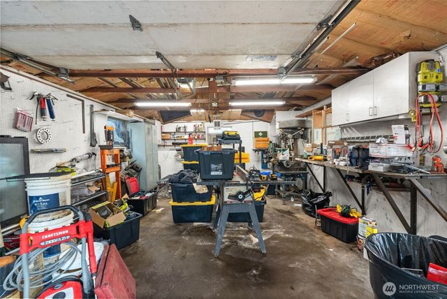 628 N Charlotte Avenue, Bremerton, WA 98312