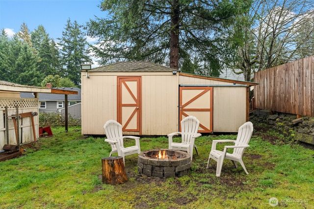 628 N Charlotte Avenue, Bremerton, WA 98312