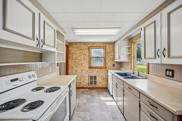 237 Leonard Street, West Liberty, OH 43357