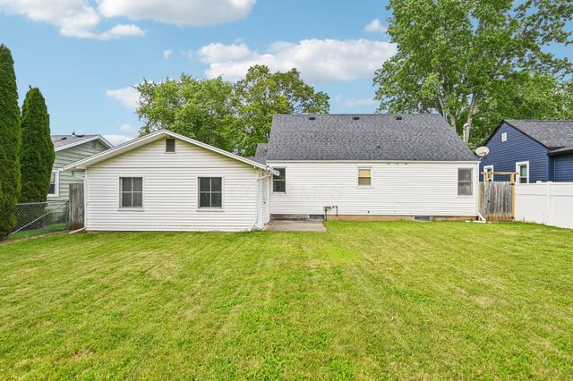 237 Leonard Street, West Liberty, OH 43357