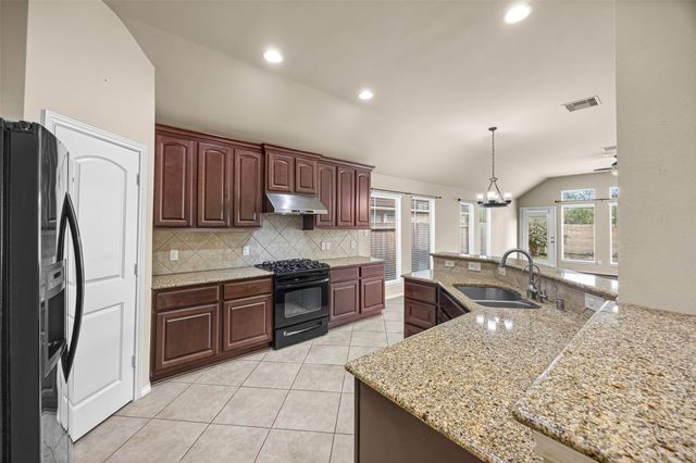 25911 Riverside Creek Drive, Richmond, TX 77406