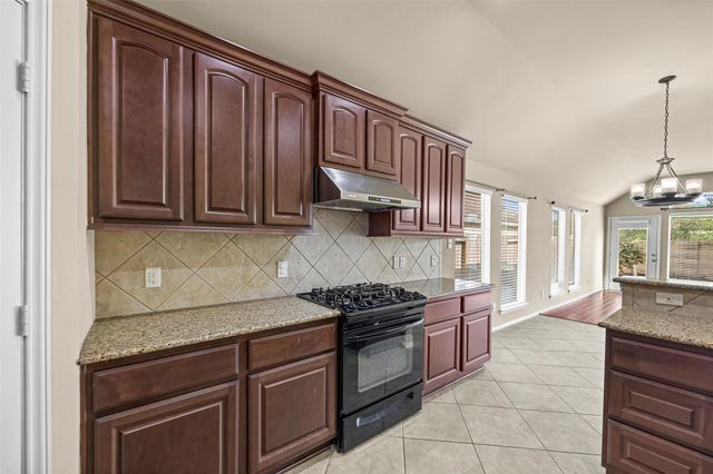 25911 Riverside Creek Drive, Richmond, TX 77406