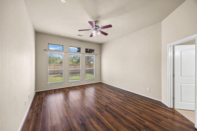 25911 Riverside Creek Drive, Richmond, TX 77406