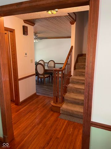 9840 Cove Court, Evansville, IN 47711
