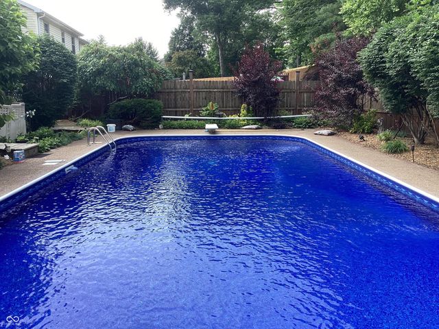 9840 Cove Court, Evansville, IN 47711