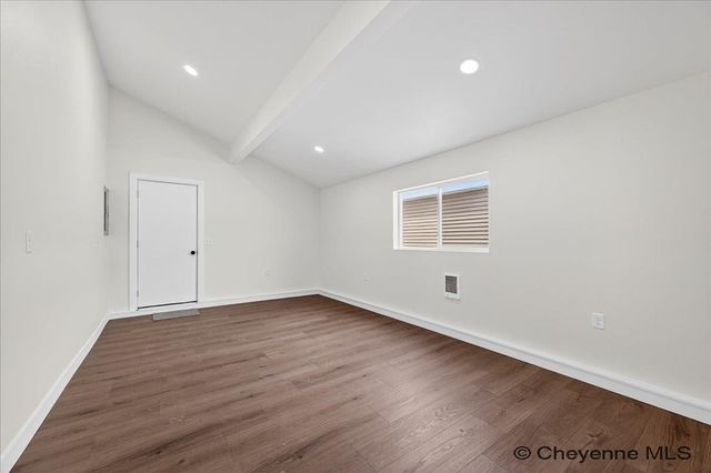 2008 E 17TH ST, Cheyenne, WY 82001