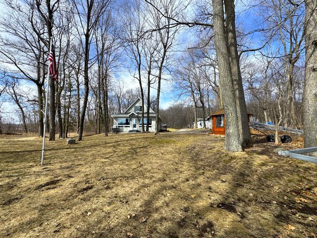 10532 Jurgen Nash Drive, Garrison, MN 56450