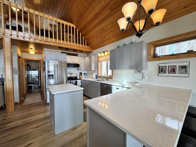 10532 Jurgen Nash Drive, Garrison, MN 56450