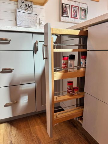 10532 Jurgen Nash Drive, Garrison, MN 56450