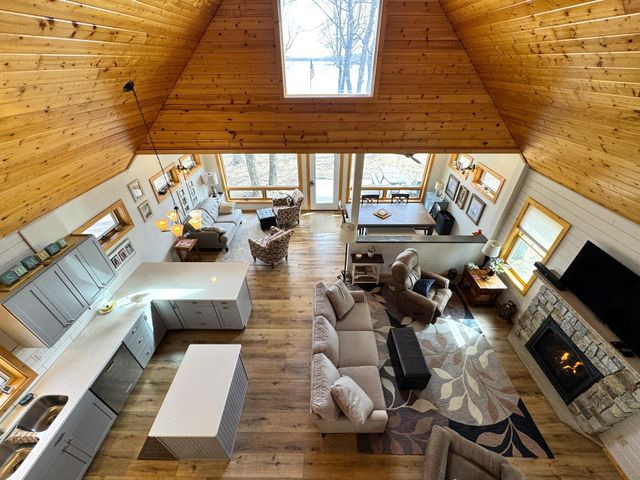 10532 Jurgen Nash Drive, Garrison, MN 56450