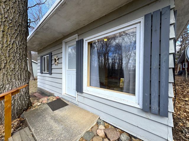 10532 Jurgen Nash Drive, Garrison, MN 56450