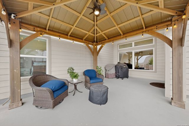 15230 Comanche Mist, San Antonio, TX 78233