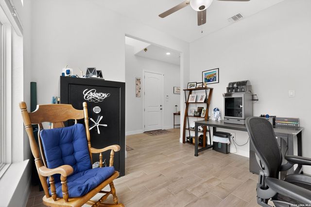 15230 Comanche Mist, San Antonio, TX 78233