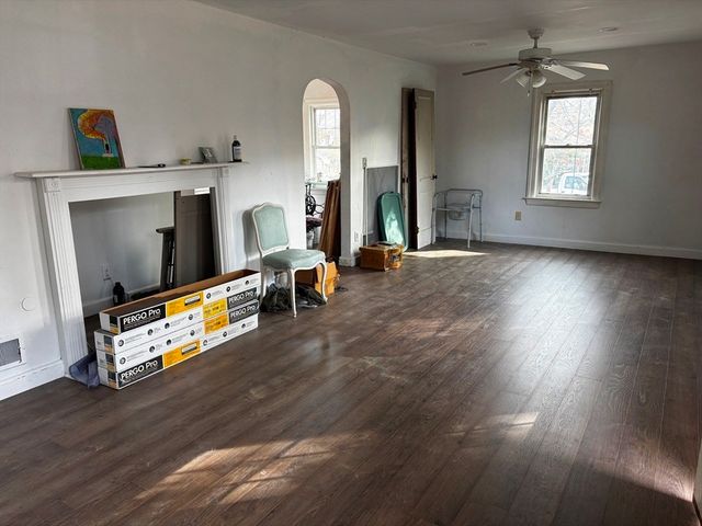 209 Lake Shore Dr, Weymouth, MA 02189