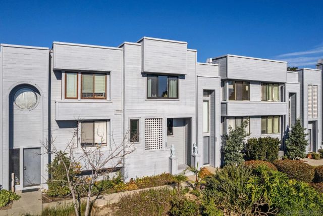 959 Intrepid Ct, Del Mar, CA 92014