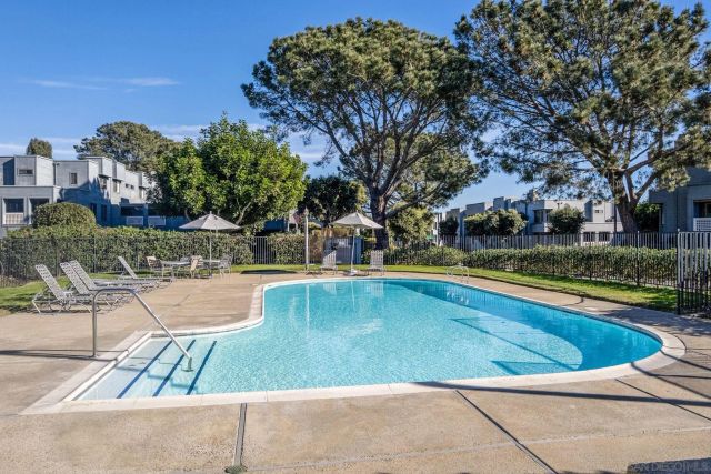 959 Intrepid Ct, Del Mar, CA 92014