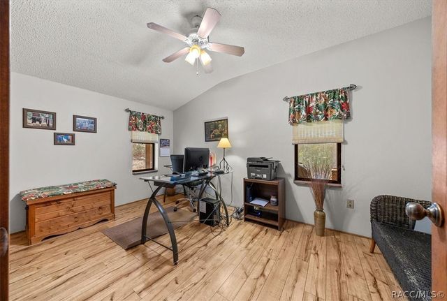 9520 N Holyoak Terrace, Dunnellon, FL 34433