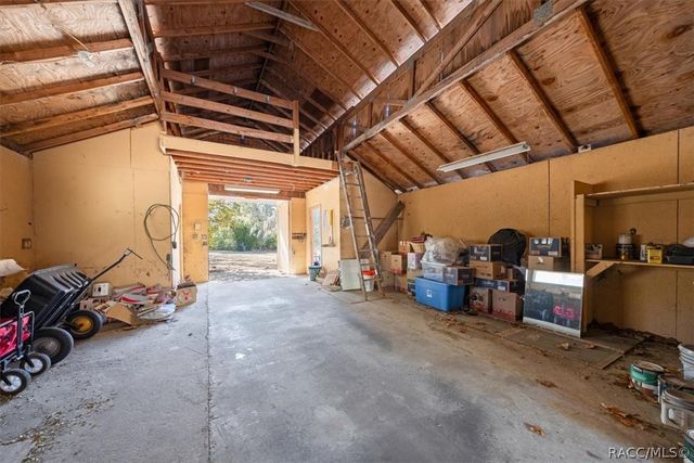 9520 N Holyoak Terrace, Dunnellon, FL 34433