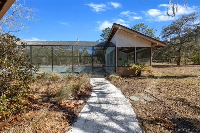 9520 N Holyoak Terrace, Dunnellon, FL 34433