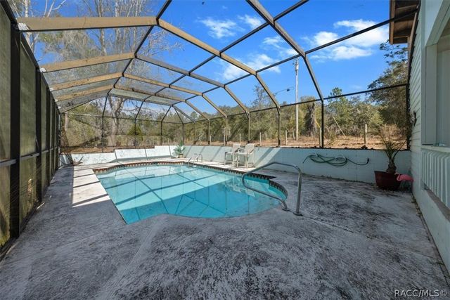 9520 N Holyoak Terrace, Dunnellon, FL 34433