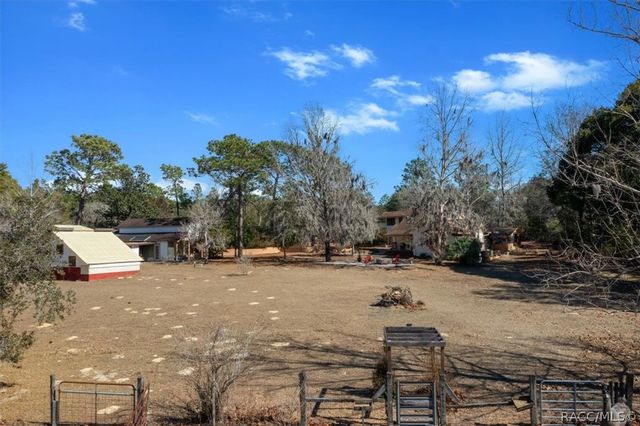 9520 N Holyoak Terrace, Dunnellon, FL 34433