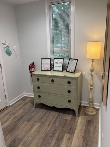 31 Shipyard Dr Apt B5, Hilton Head Island, SC 29928