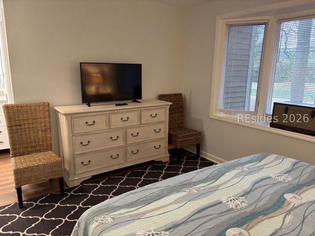 31 Shipyard Dr Apt B5, Hilton Head Island, SC 29928
