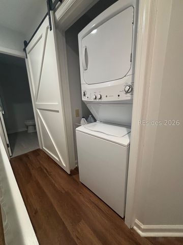 31 Shipyard Dr Apt B5, Hilton Head Island, SC 29928