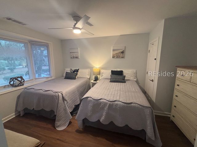 31 Shipyard Dr Apt B5, Hilton Head Island, SC 29928