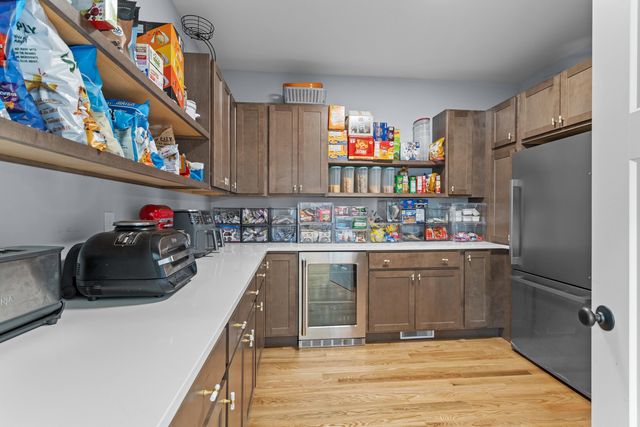 13 Stone Creek Drive, Brentwood, NH 03833