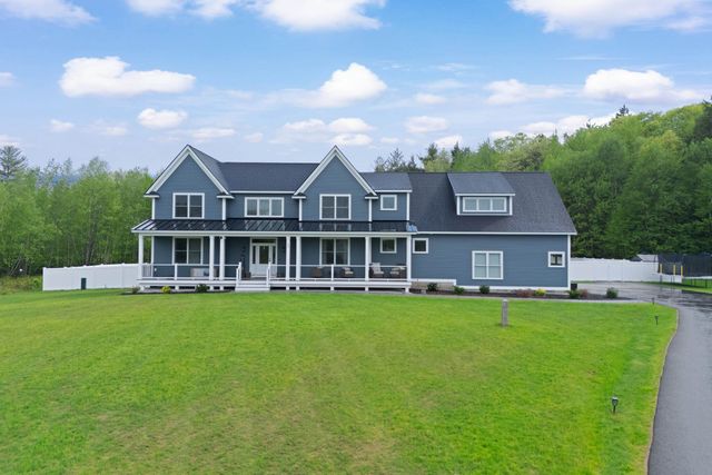 13 Stone Creek Drive, Brentwood, NH 03833