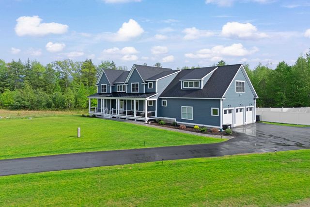 13 Stone Creek Drive, Brentwood, NH 03833
