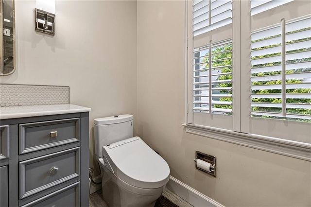 36 Pointe Terrace SE, Atlanta, GA 30339