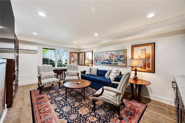 36 Pointe Terrace SE, Atlanta, GA 30339