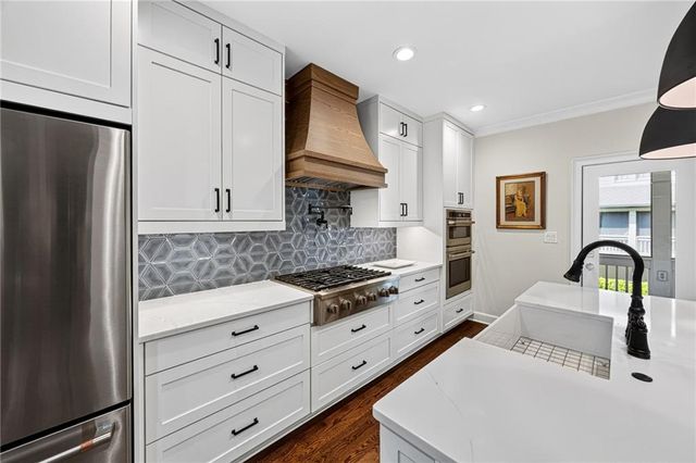 36 Pointe Terrace SE, Atlanta, GA 30339