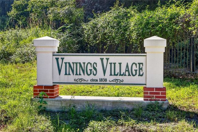 36 Pointe Terrace SE, Atlanta, GA 30339