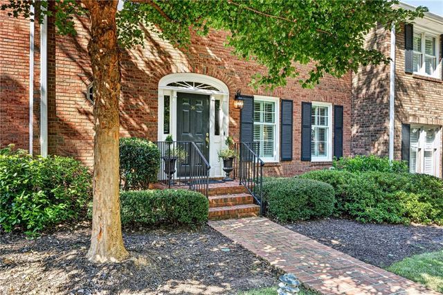 36 Pointe Terrace SE, Atlanta, GA 30339