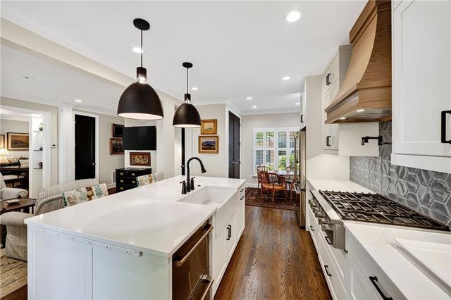 36 Pointe Terrace SE, Atlanta, GA 30339