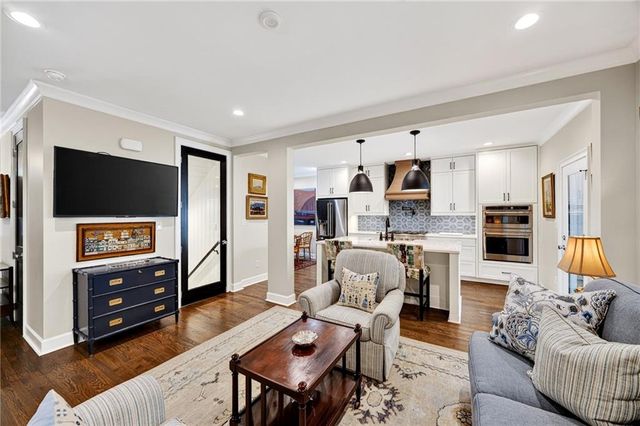 36 Pointe Terrace SE, Atlanta, GA 30339